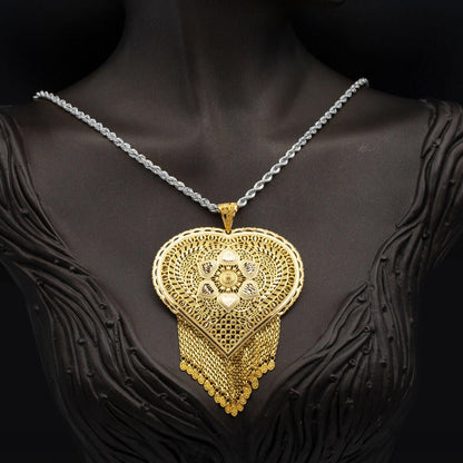 14K Yellow Gold Indian Style Pendant (25.62 g)