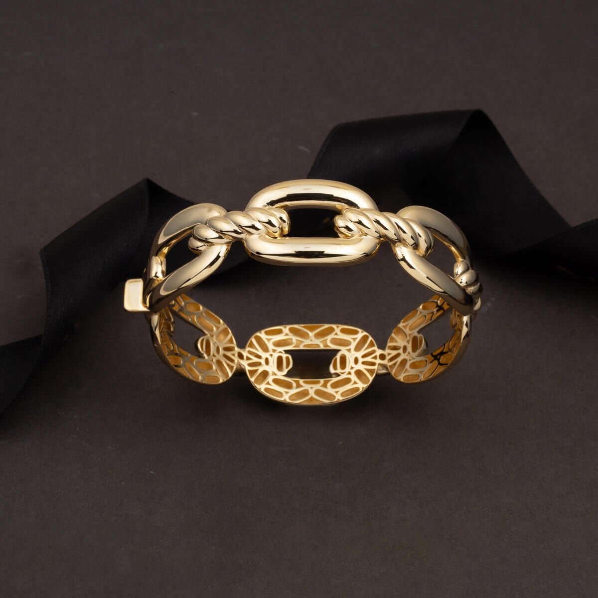 14K Yellow Gold Chain Hinged Cuff Bangle (22.39 g)