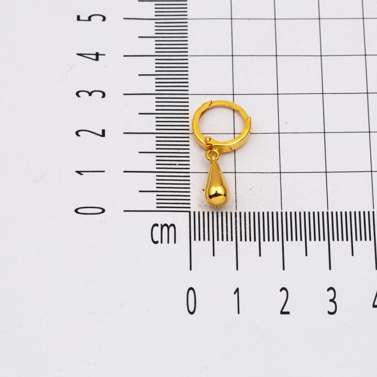 22K Yellow Gold Teardrop Dangle Earrings