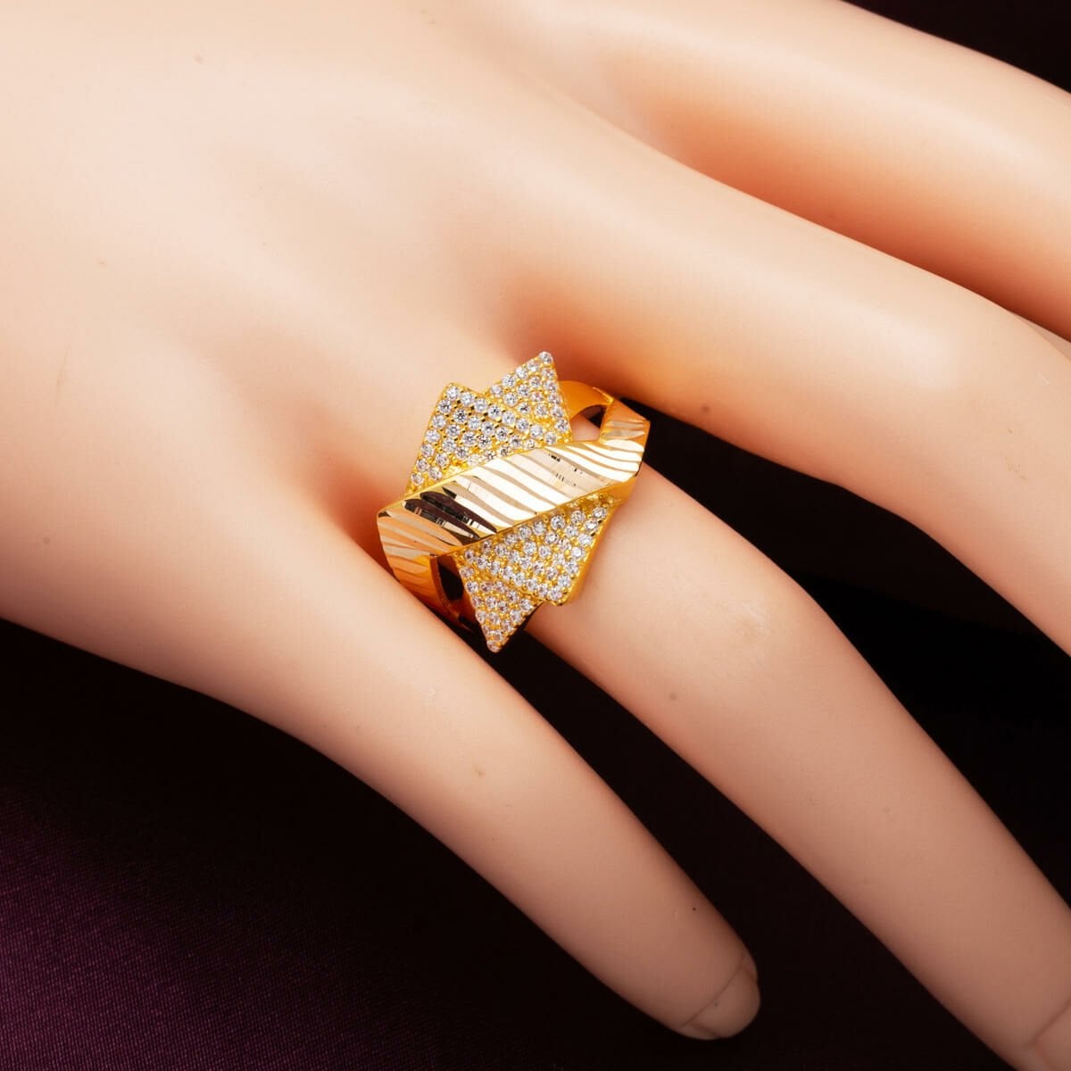 14K Yellow Gold Fashion Cubic Zirconia Ring