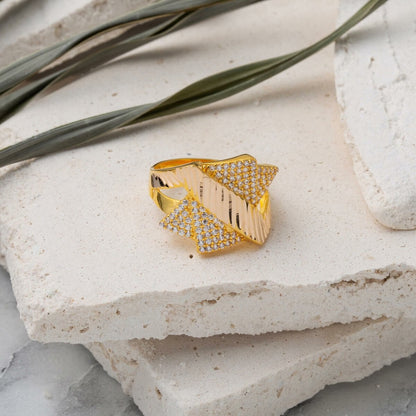 14K Yellow Gold Fashion Cubic Zirconia Ring