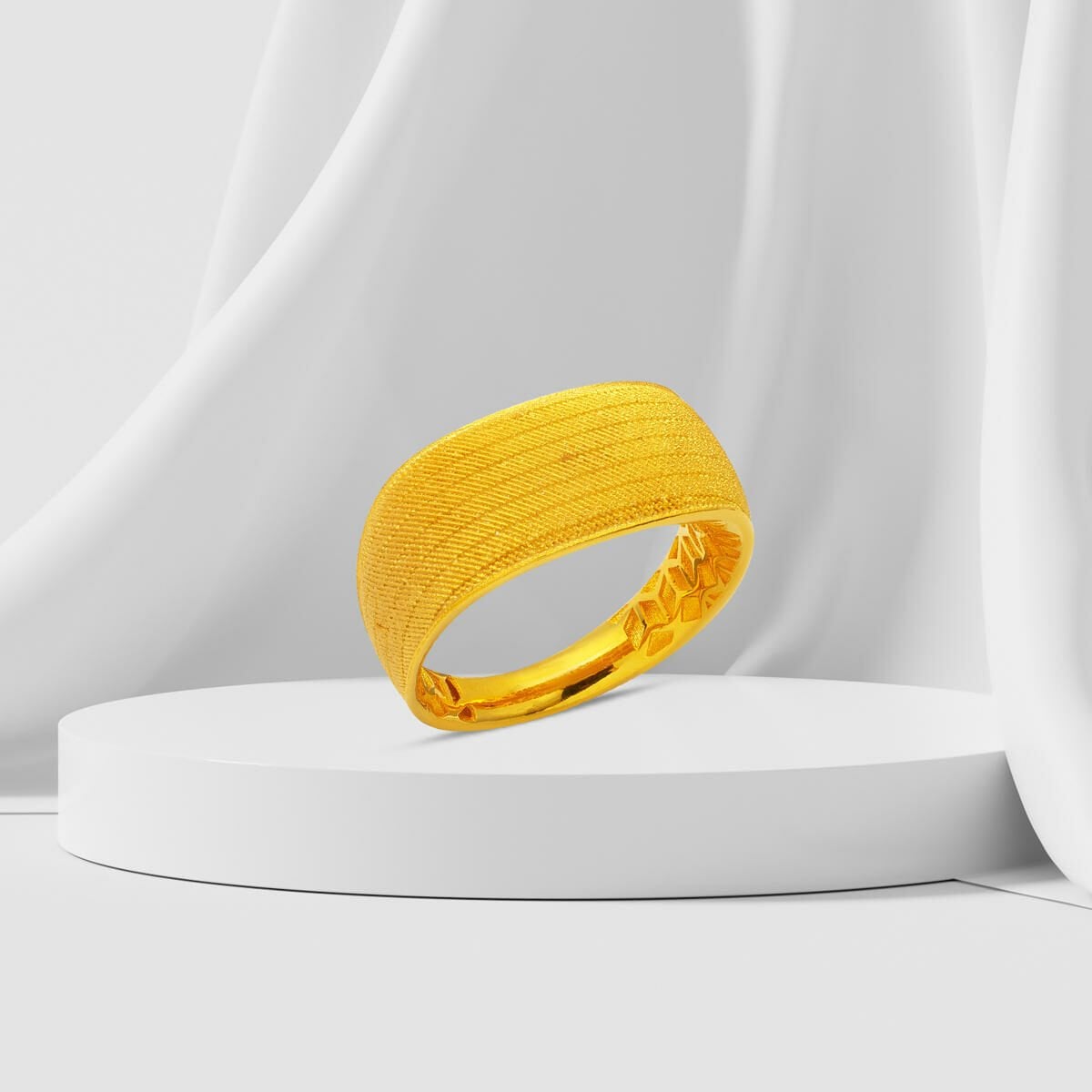 14K Yellow Gold Fashion Mesh Ring