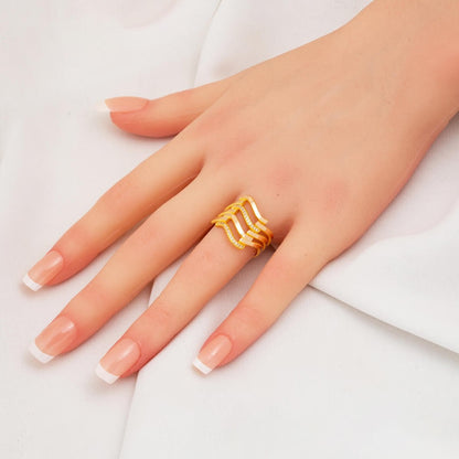 14K Yellow Gold Zigzag 4 Row Ribbed Cubic Zirconia Ring