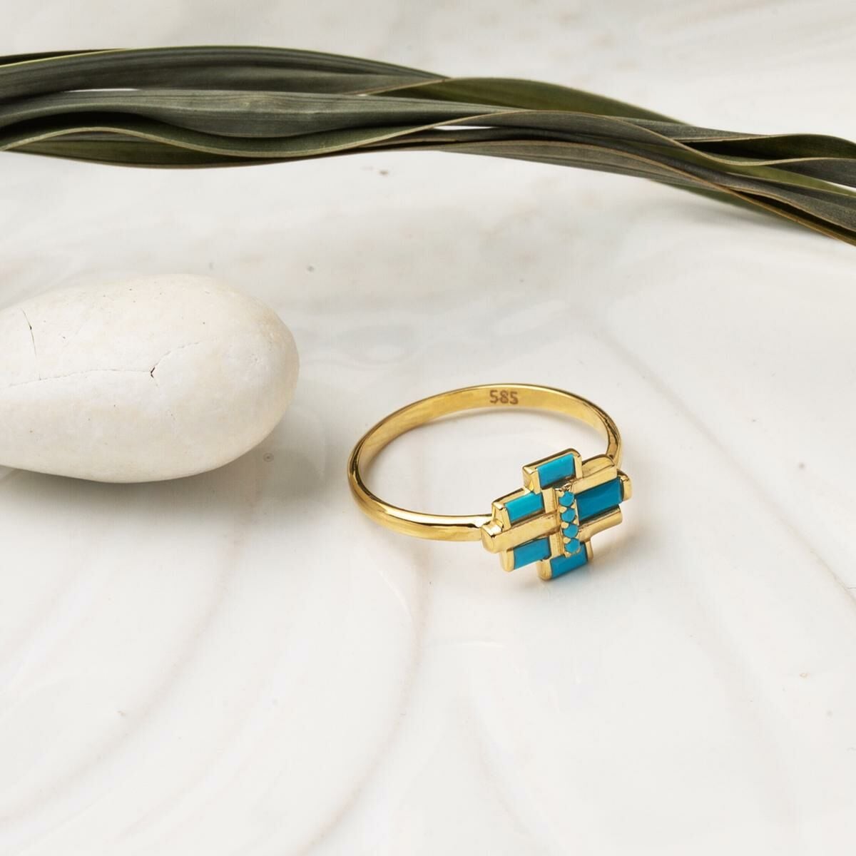 14K Yellow Gold Baguette Turquoise Cubic Zirconia Ring