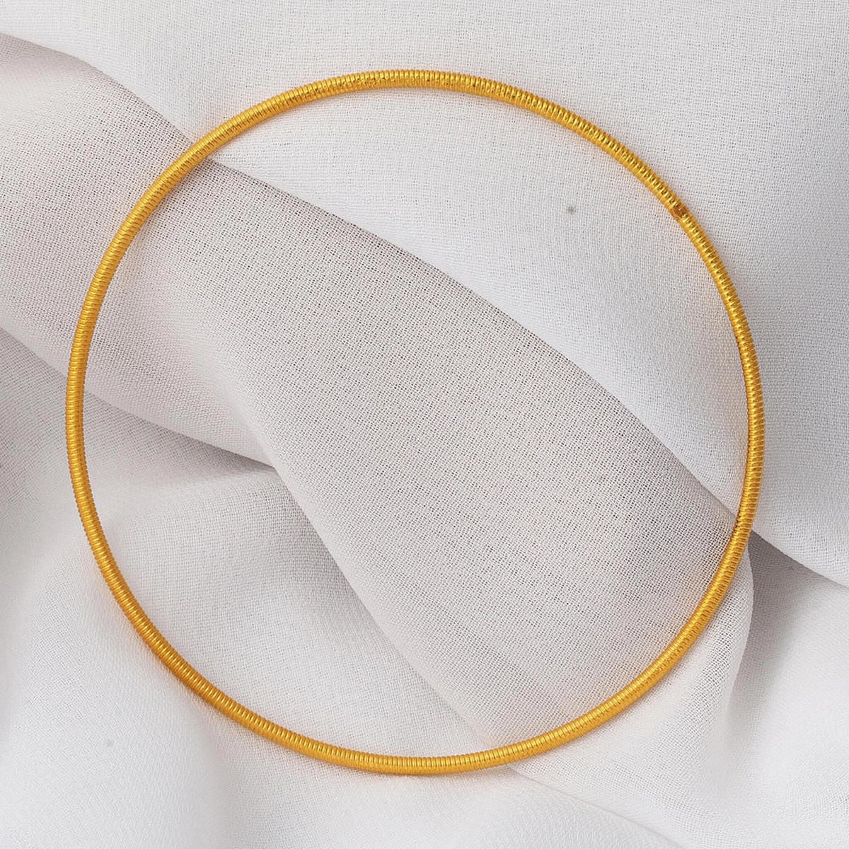 22K Yellow Gold Ajda Ribbed Wire Bangle