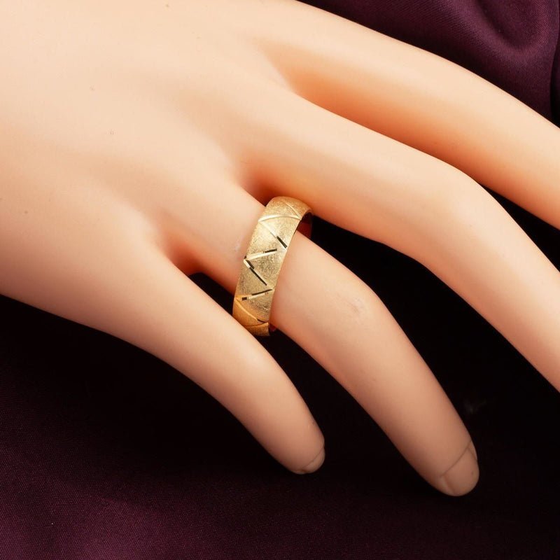 14K Yellow Gold Teardrop Wedding Band Set