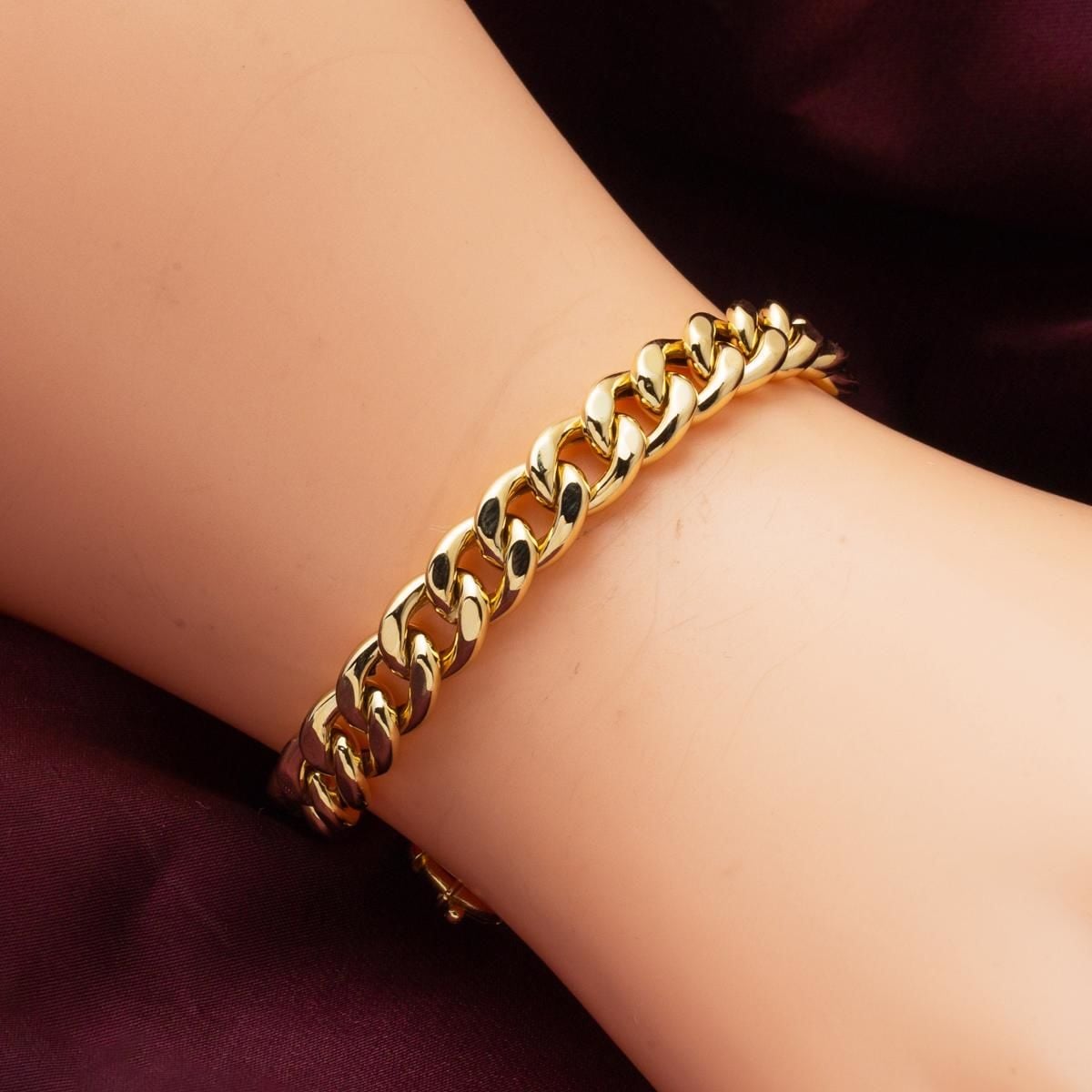 14K Yellow Gold Curb Bracelet (11.98 g)