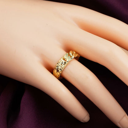 14K Yellow Gold Curb Herringbone Ring