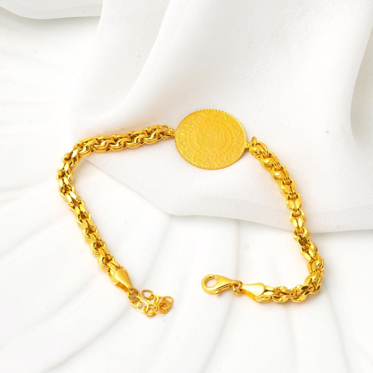 14K Yellow Gold Guverse Chain Quarter Coin Bracelet