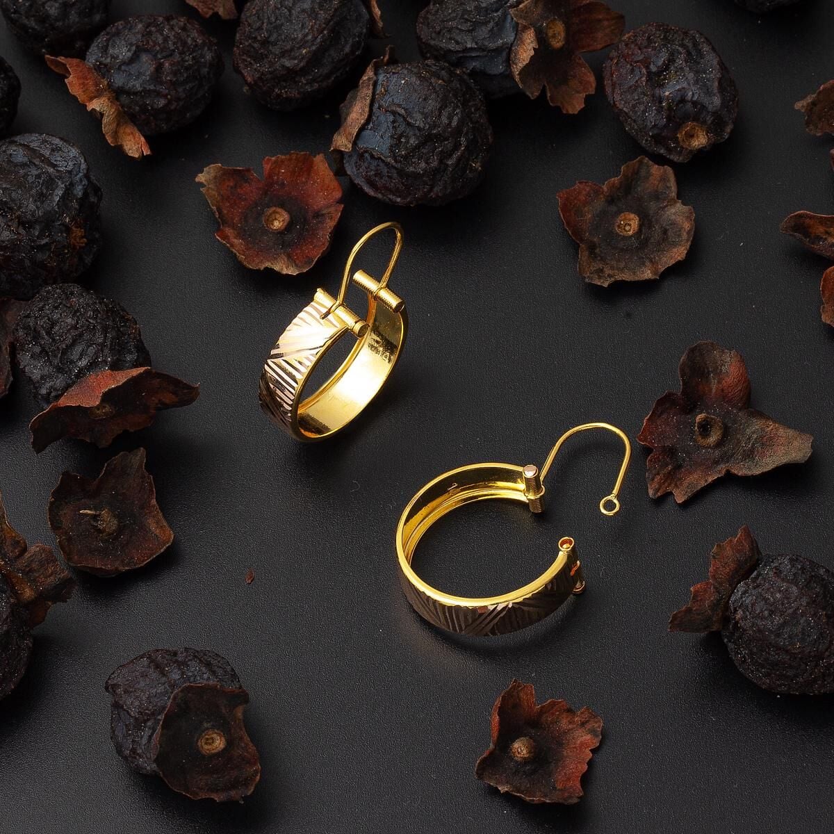 14K Yellow Gold Aleppo Weave Hoop Earrings (2.15 g)