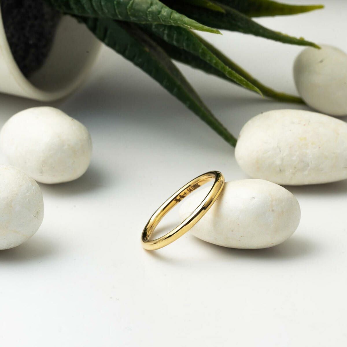 14K Yellow Gold Hoop Men's Wedding Band Ring