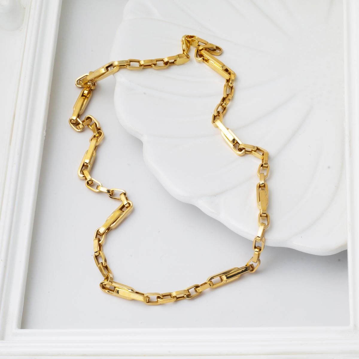14K Gold Hoop Paperclip Chain Necklace 55 cm