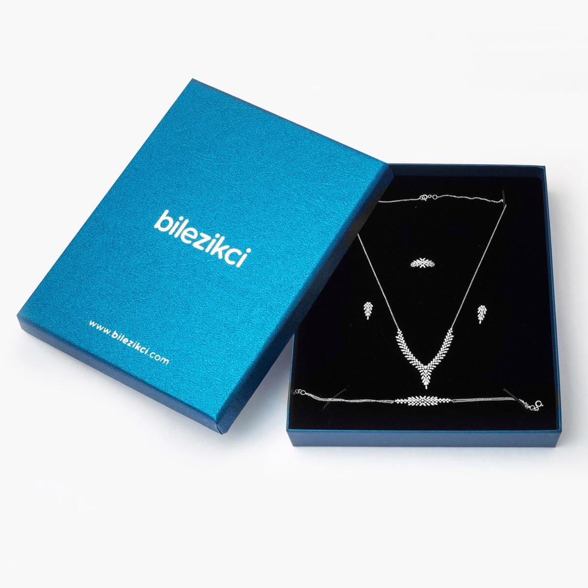 14K White Gold Honeysuckle Cubic Zirconia Jewelry Set
