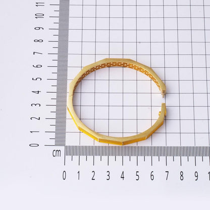 14K Yellow Gold Mesh Hinged Cuff Bangle