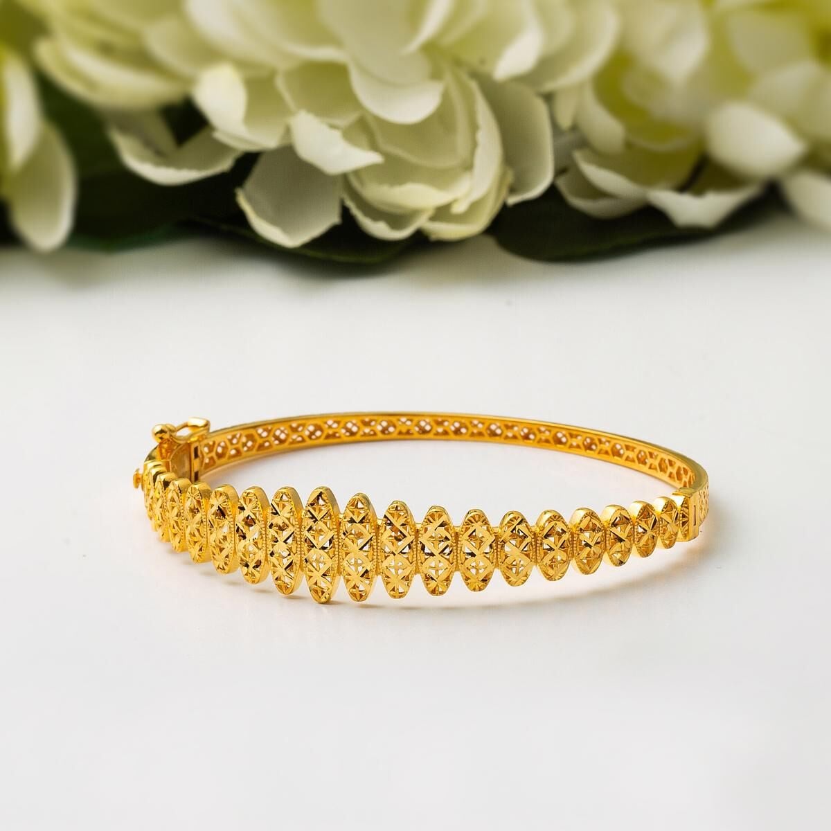 22K Yellow Gold Life Flower Hinged Cuff Bangle
