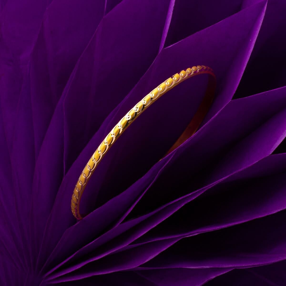 14K Yellow Gold Gift Wedding Bangle