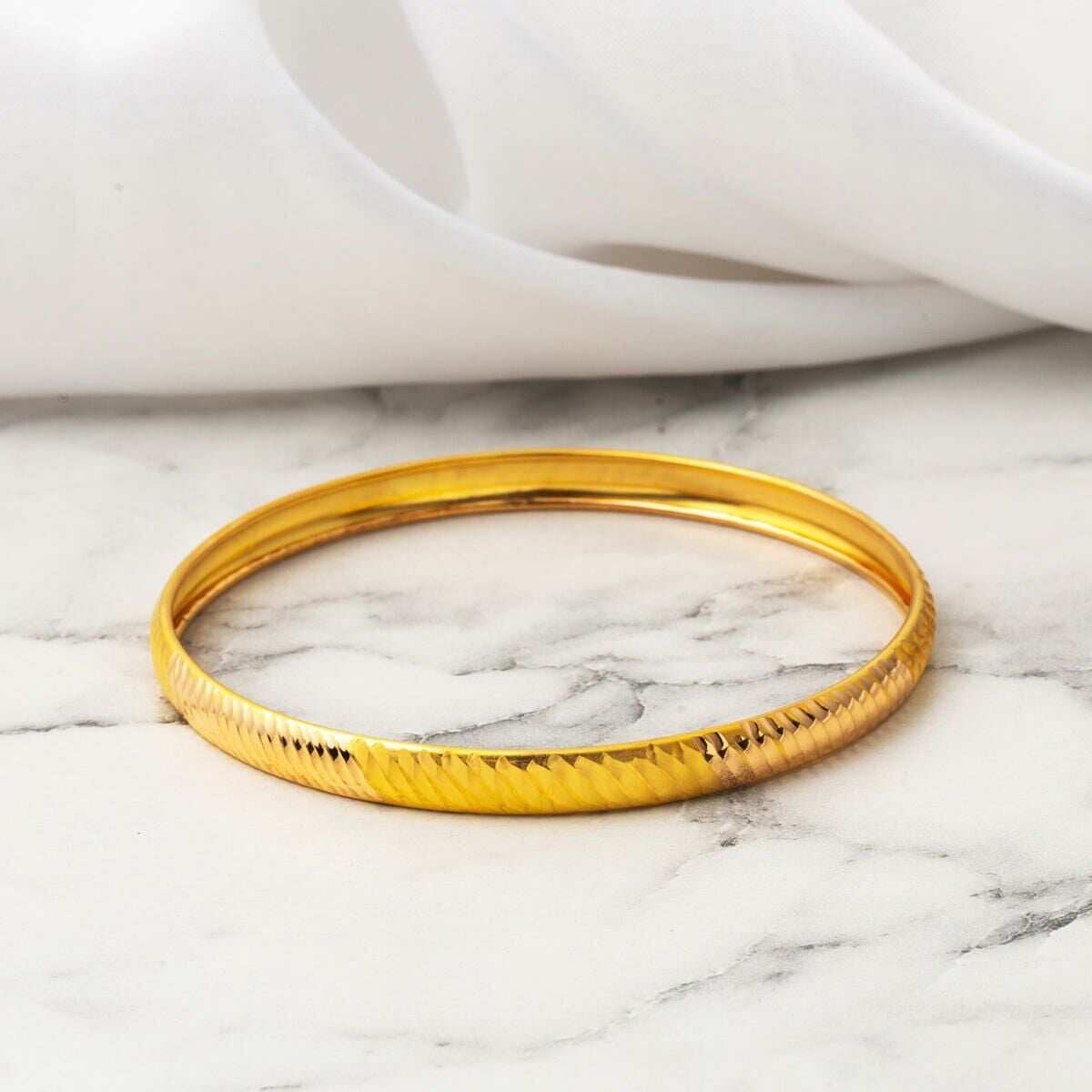 22K Yellow Gold Gift Bangle (6.5 g)