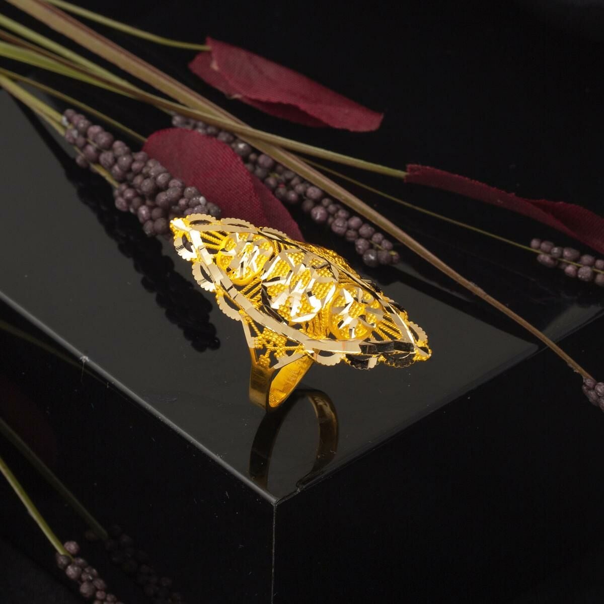 14K Yellow Gold Indian Style Ring