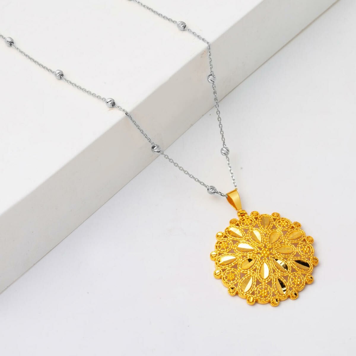 22K Yellow Gold Hittite Design Pendant