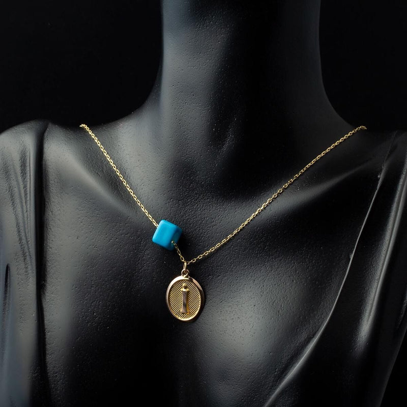 14K Yellow Gold Initial I Oval Necklace