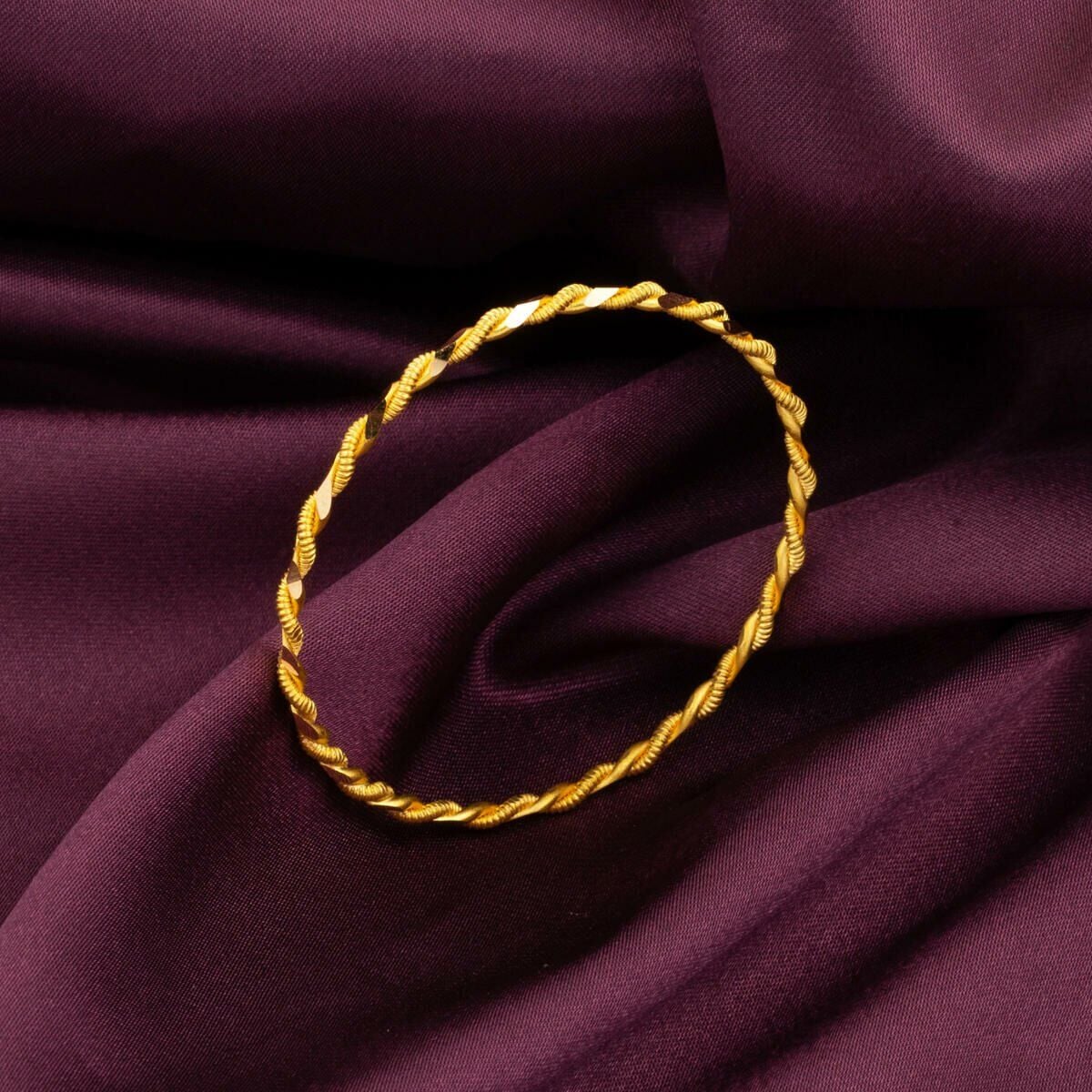 22K Yellow Gold Double Twisted Bangle (7.15 g)