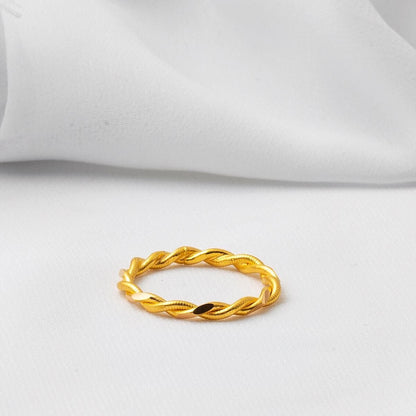 22K Yellow Gold Double Twisted Ring (3.57 g)