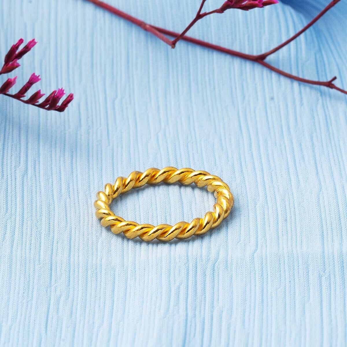 22K Yellow Gold Double Twisted Ring