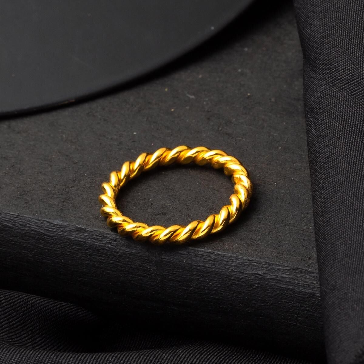 22K Yellow Gold Double Twisted Ring
