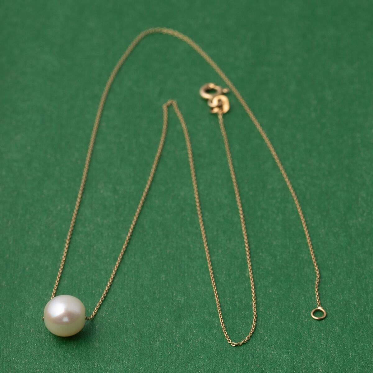 14K Yellow Gold Pearl Necklace (1.5 g)
