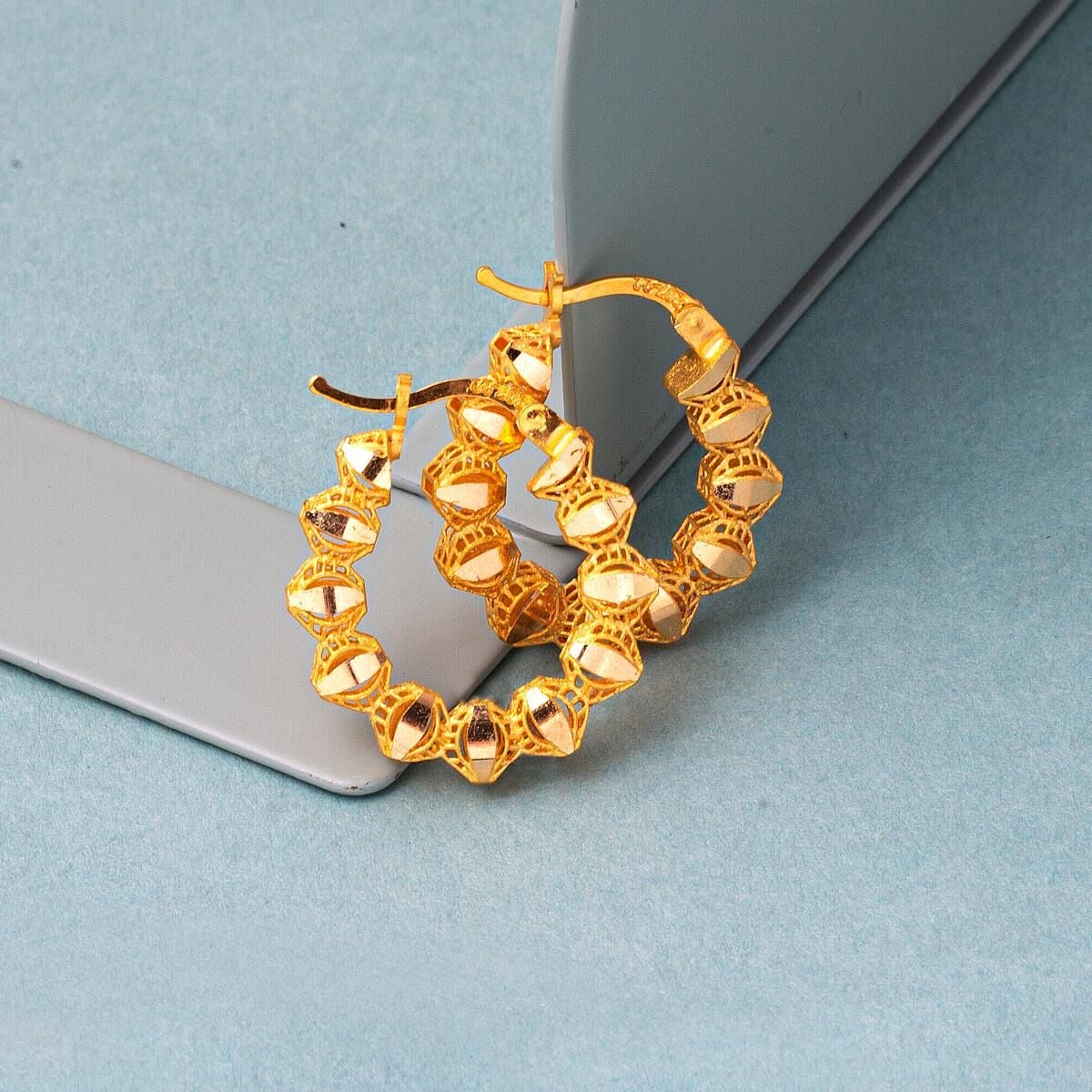22K Yellow Gold Insta Hoop Earrings