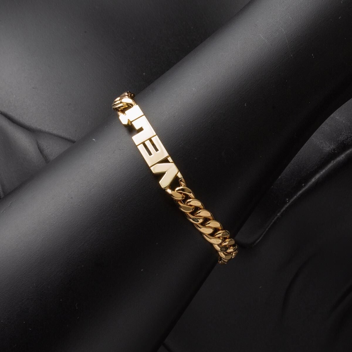 14K Yellow Gold Name Bracelet