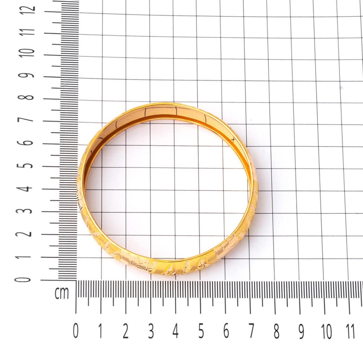 22K Yellow Gold Investment Engraved Bangle