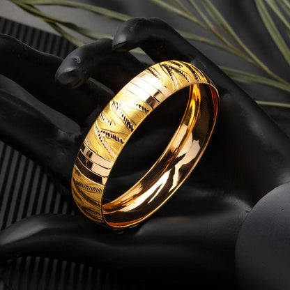 22K Yellow Gold Investment Engraved Bangle