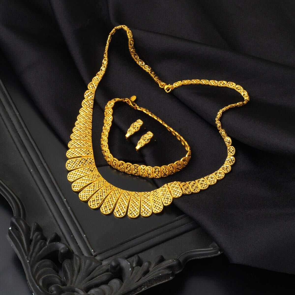 14K Yellow Gold Italian Engraved Necklace Bracelet Earrings Set