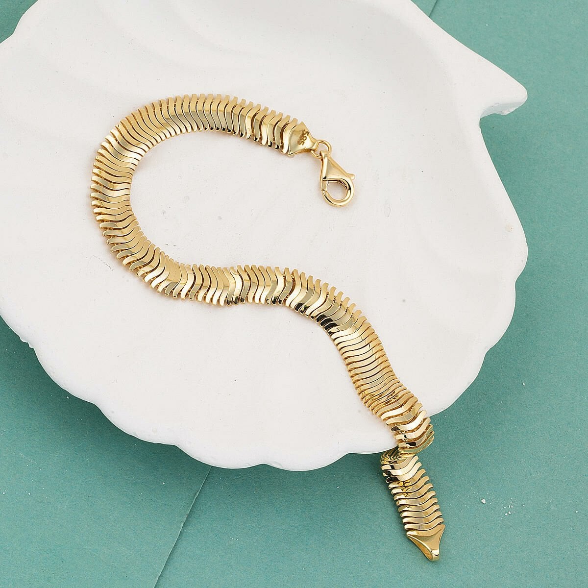 14K Yellow Gold Italian Thick Herringbone Bracelet