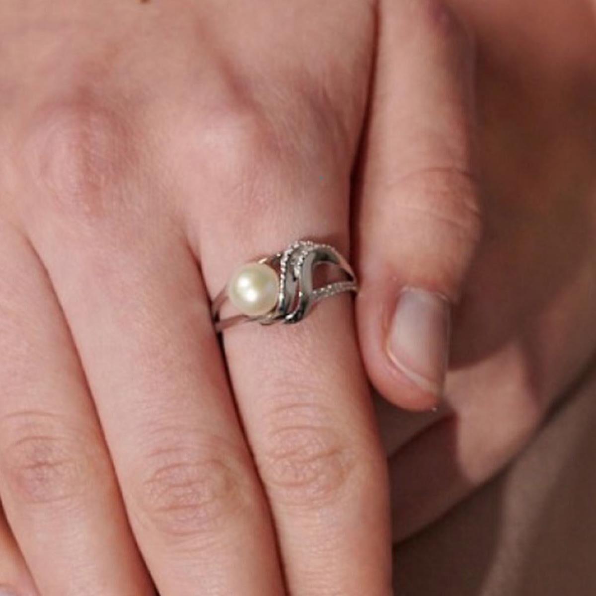 14K White Gold Julie Pearl Ring