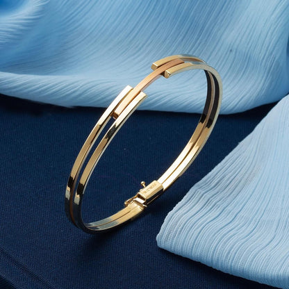 14K Yellow Gold Ribbed Hinged Cuff Bangle (5.13 g)