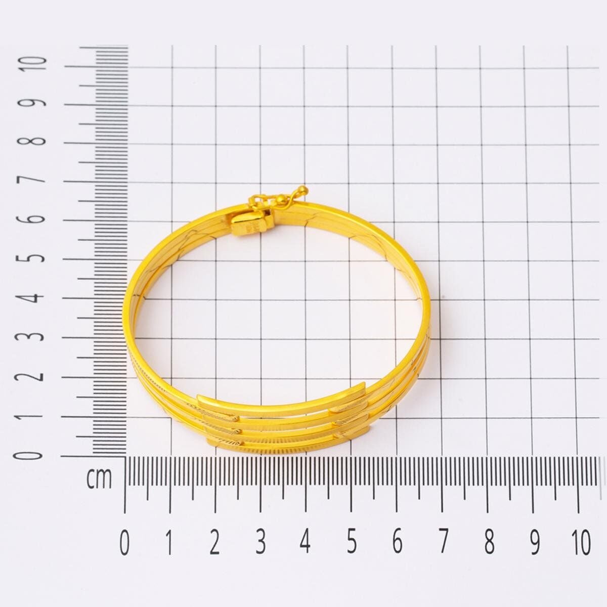 22K Yellow Gold Ribbed Hinged Cuff Bangle (22.18 g)