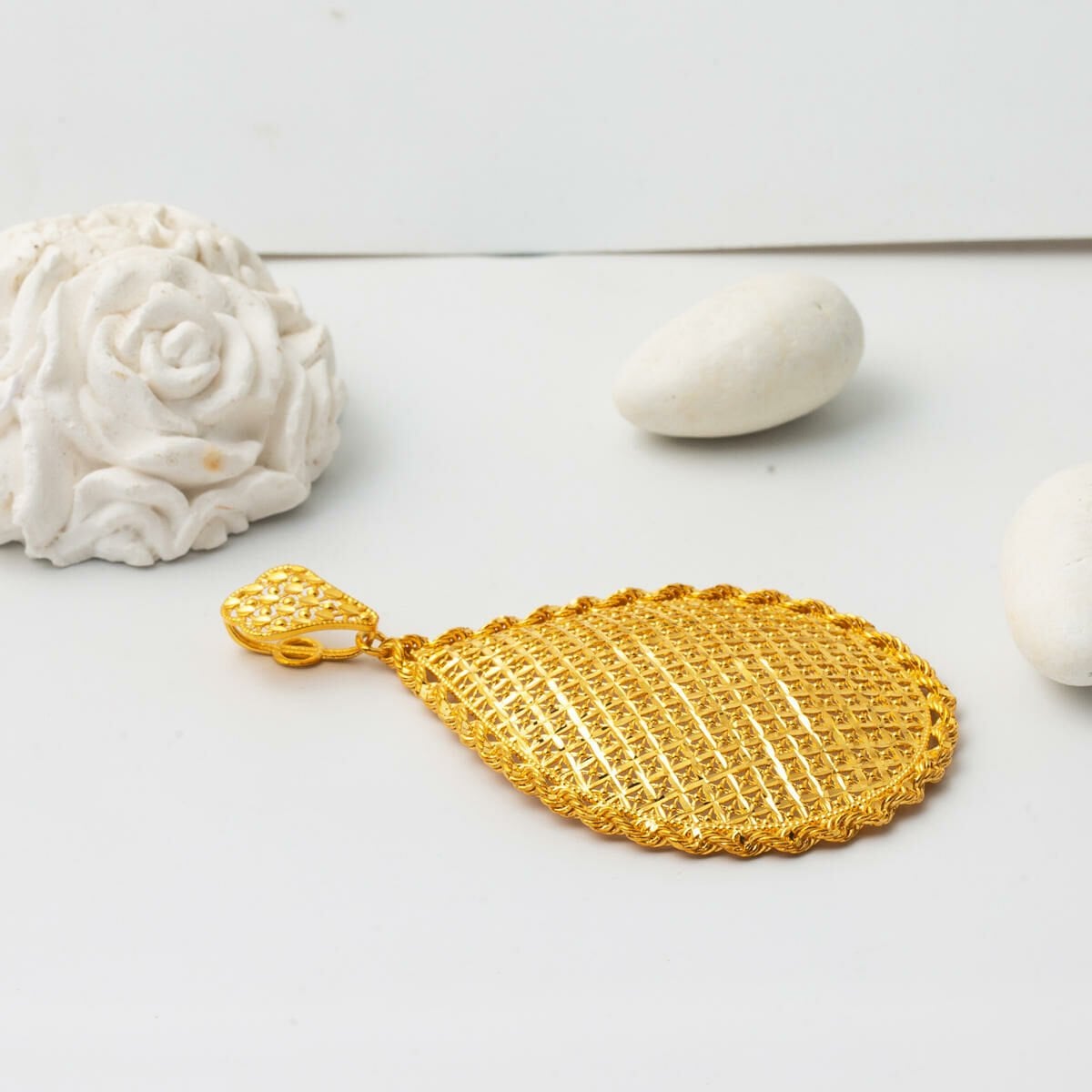 22K Yellow Gold Large Engraved Necklace