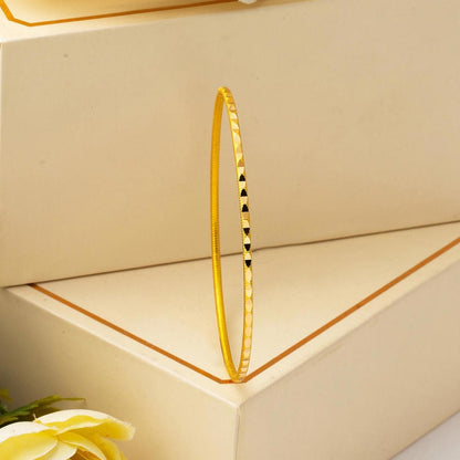 14K Yellow Gold Ajda Hand Engraved Bangle