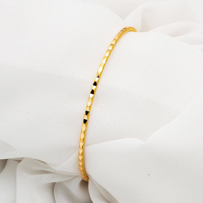 22K Yellow Gold Ajda Hand Engraved Investment Bangle
