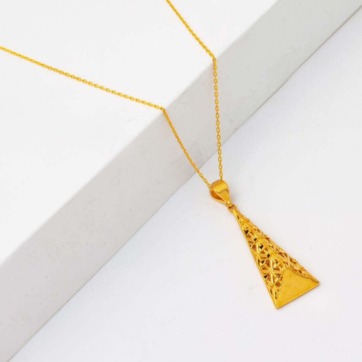 22K Yellow Gold Hand Engraved Triangle Design Necklace