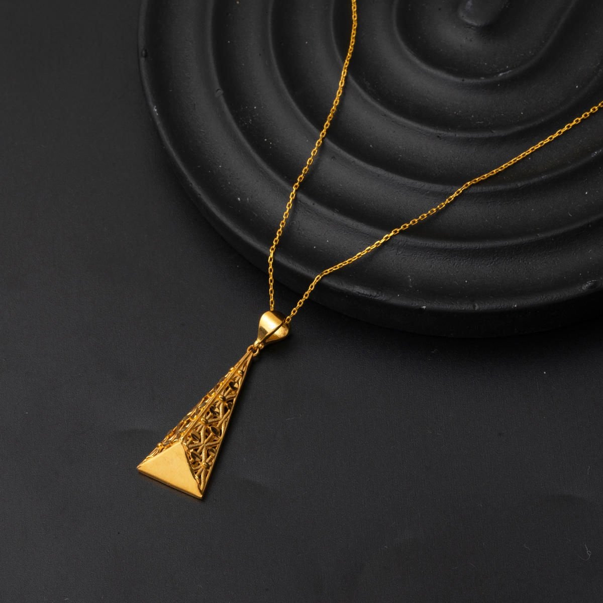 22K Yellow Gold Hand Engraved Triangle Design Necklace