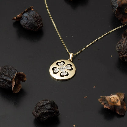 14K Yellow Gold Hearts Cubic Zirconia Necklace (2.36 g)