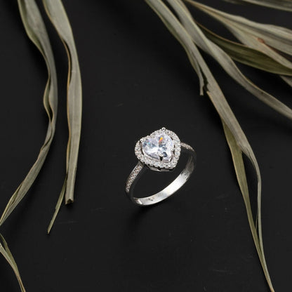 14K White Gold Heart Solitaire Cubic Zirconia Ring