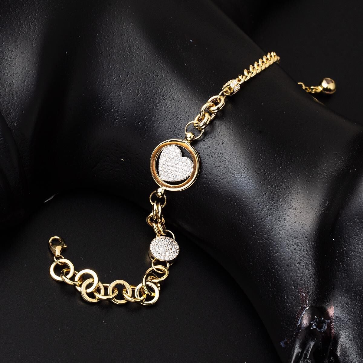 14K Yellow Gold Heart Hoop Cubic Zirconia Bracelet