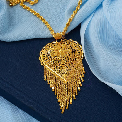 22K Yellow Gold Heart Indian Style Necklace (25.75 g)