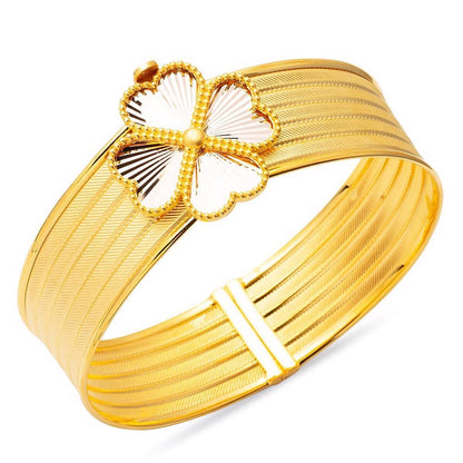14K Yellow Gold Heart Clover Hinged Cuff Bangle