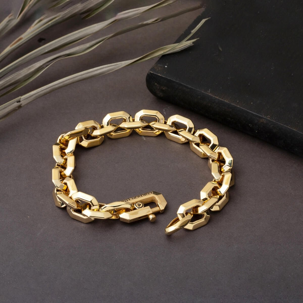 14K Yellow Gold Square Hoop Enamel Chain Bracelet