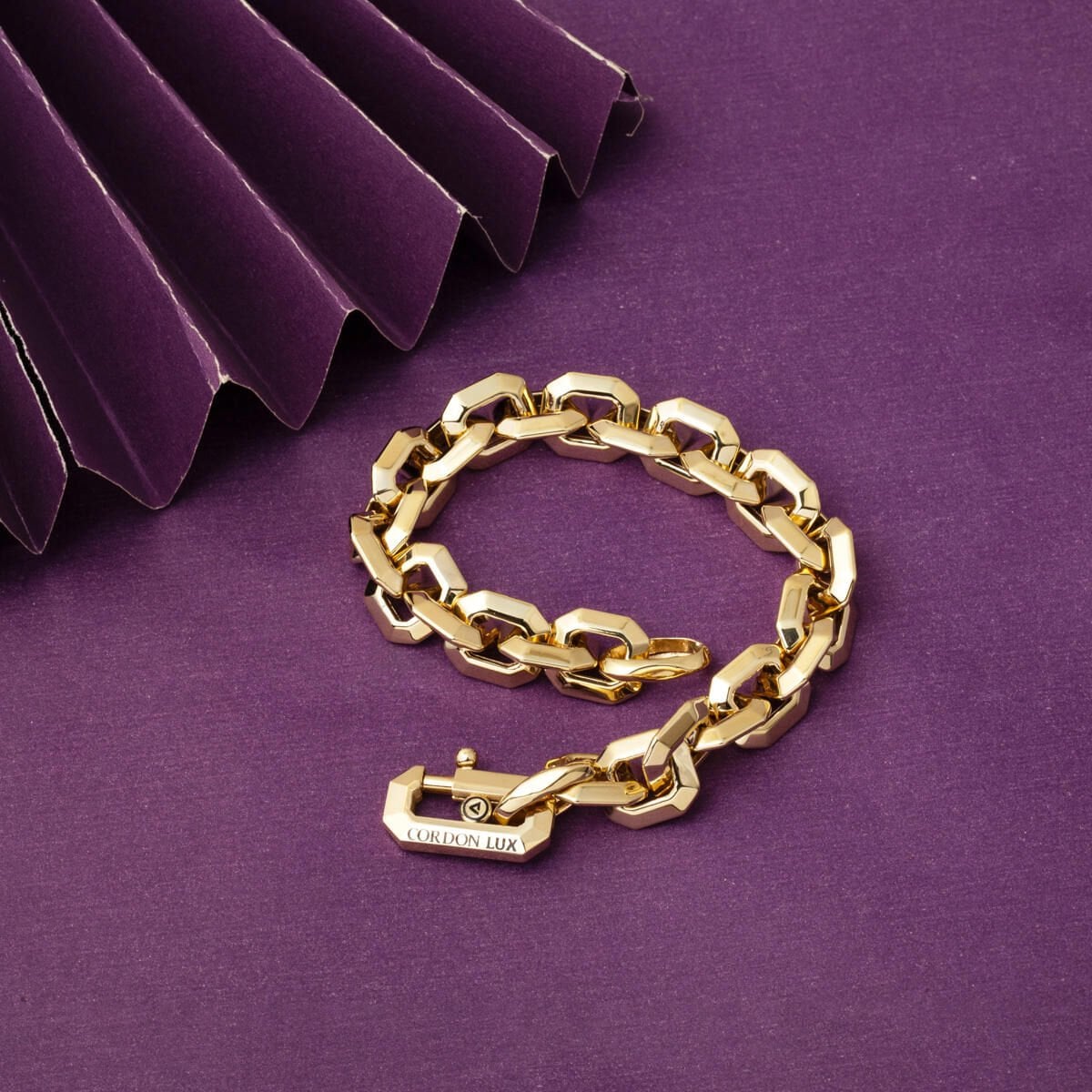 14K Yellow Gold Square Hoop Enamel Chain Bracelet